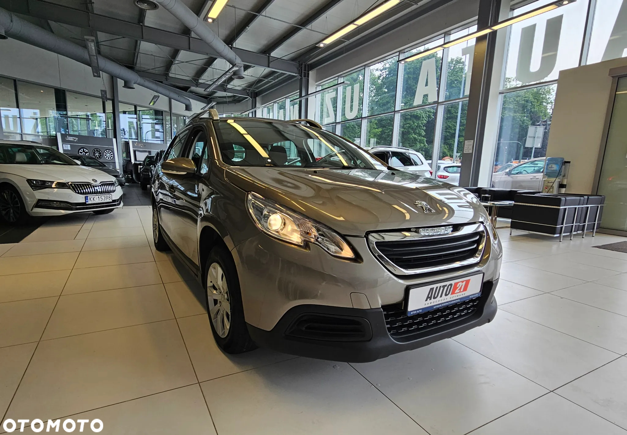 Peugeot 2008 1.2 Pure Tech Style - 7