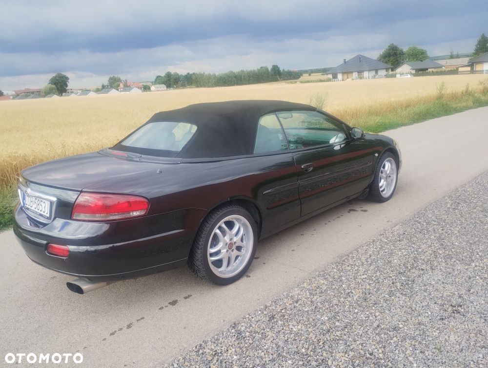 Chrysler Sebring - 3