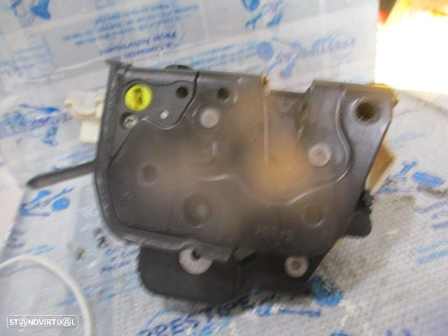 Fecho 4F0839015A AUDI A6 3 4F FASE 1 2005 3.0TDI 4X4 V6 24V 225CV 4P CINZENTO TE 8 PINOS - 4
