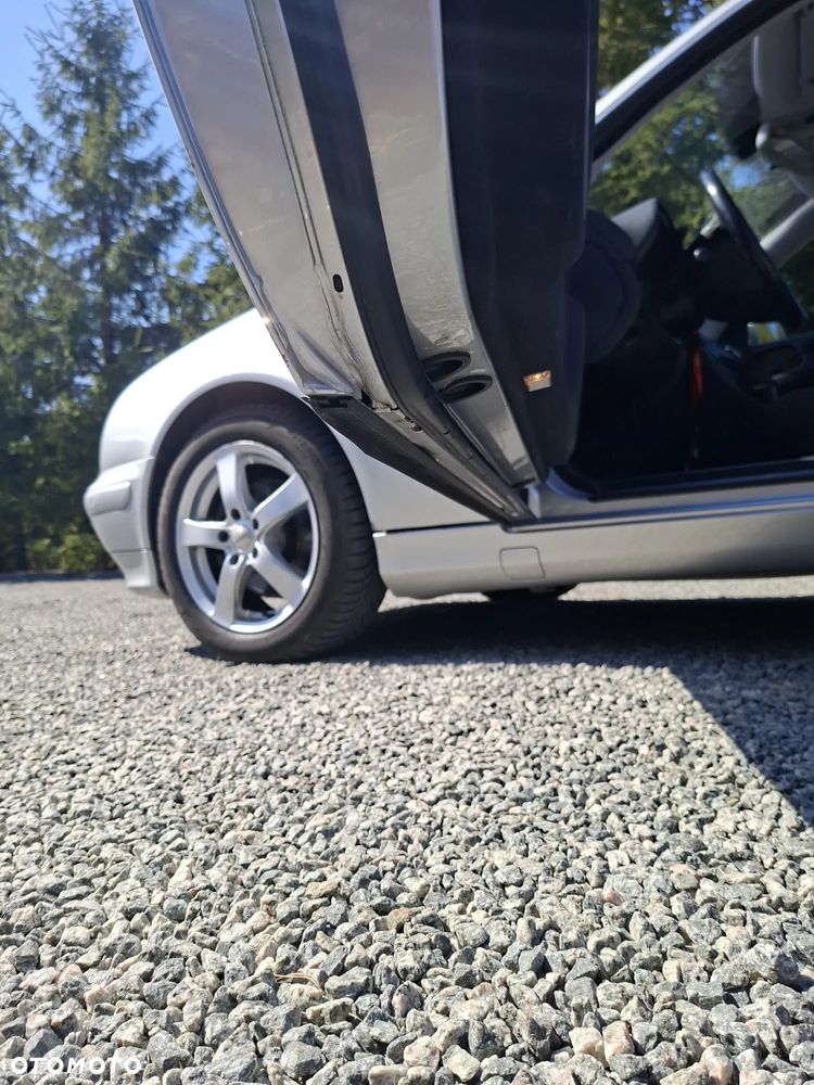 Mercedes-Benz CLK - 8