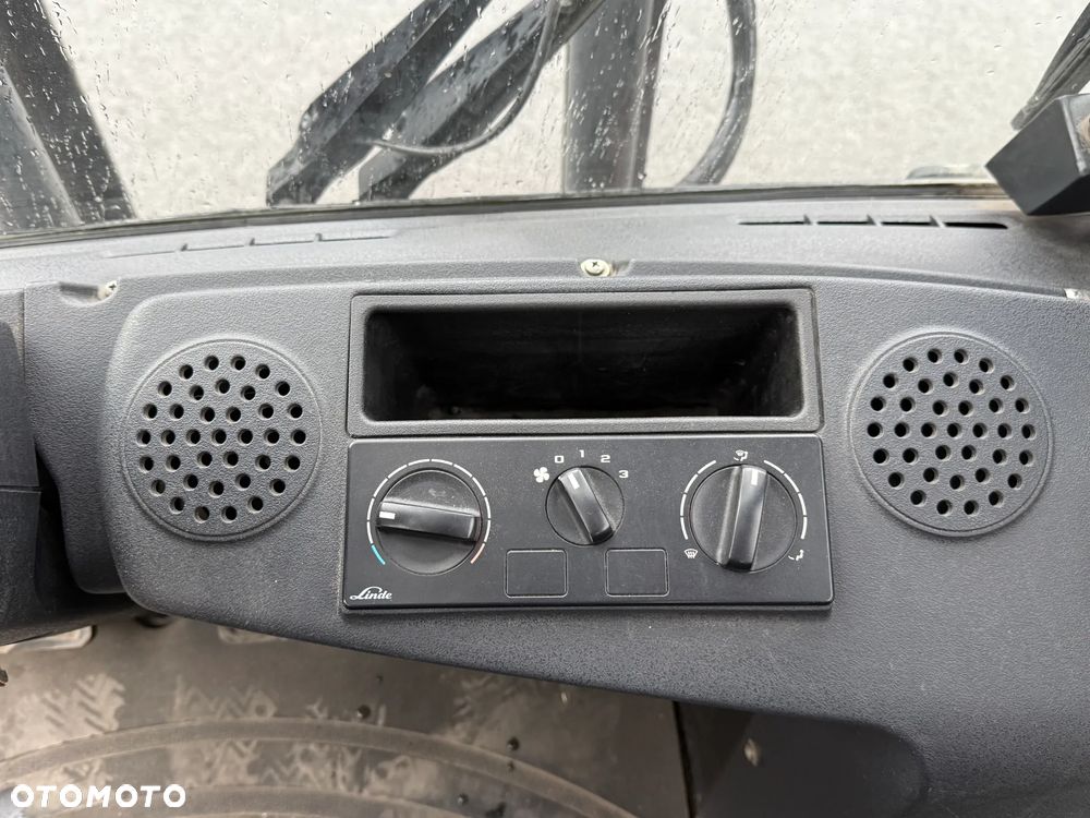 Linde H25T-02 - 15