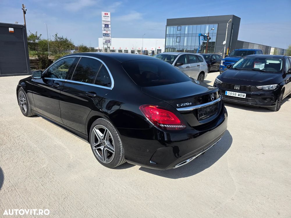 Mercedes-Benz C 220 d 9G-TRONIC AMG Line - 4