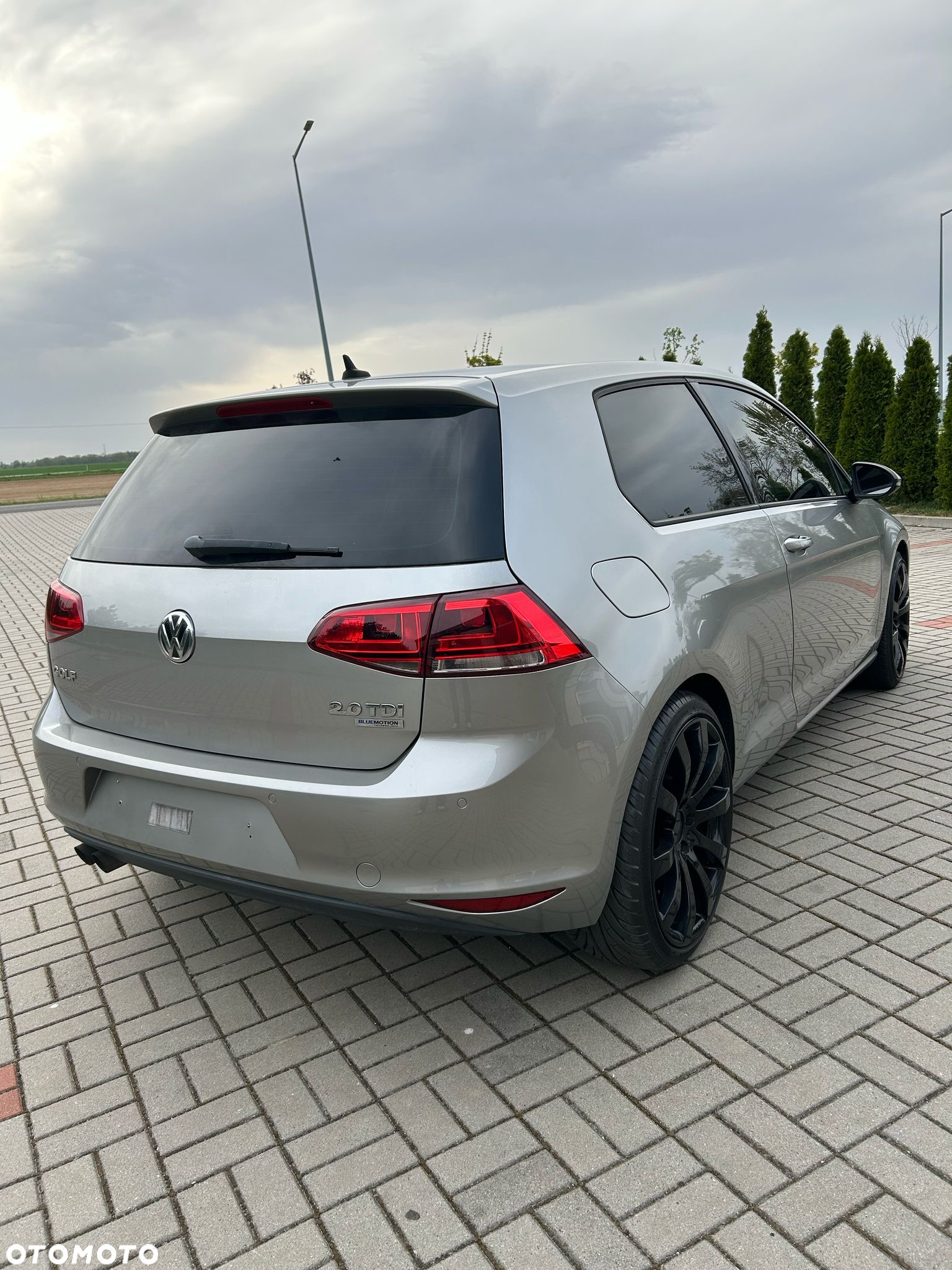 Volkswagen Golf 2.0 TDI (BlueMotion Technology) Highline - 5