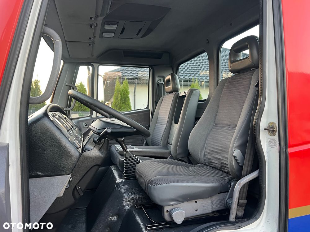 Nissan Atleon - 22