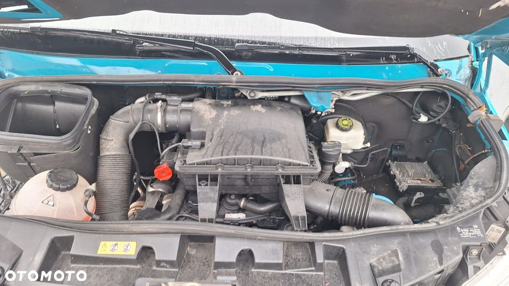 Mercedes-Benz Sprinter - 10