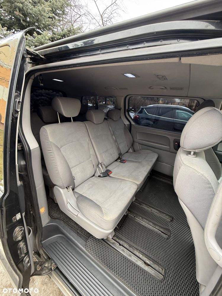 Hyundai H-1 2.5 CRDi Travel Comfort - 12