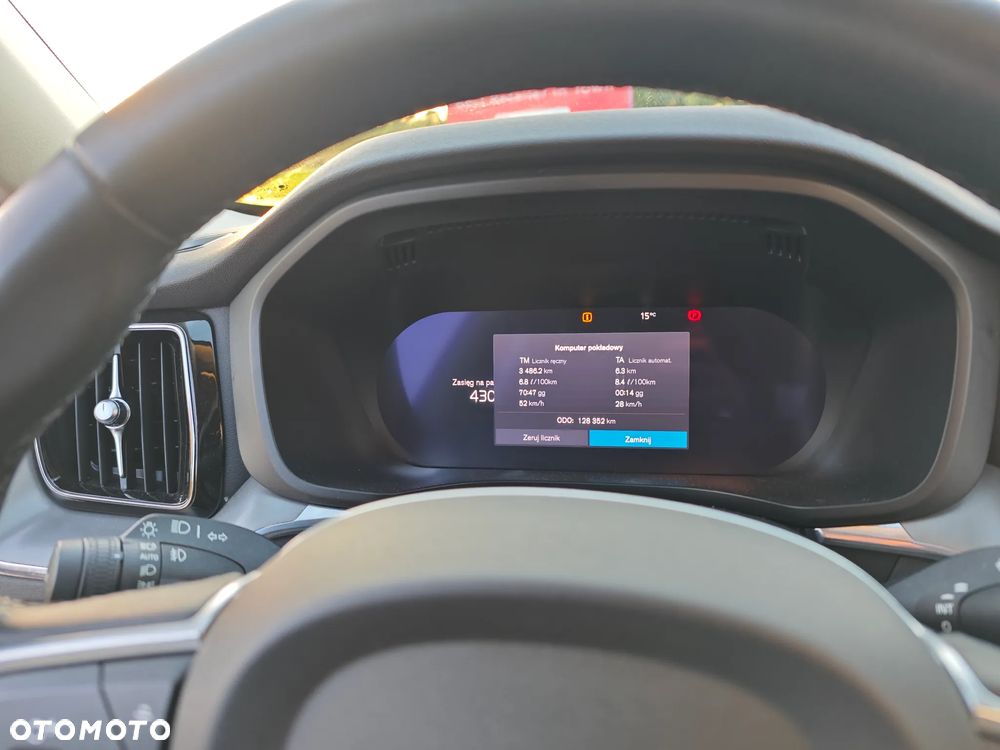 Volvo XC 60 B4 D Geartronic Momentum Pro - 22