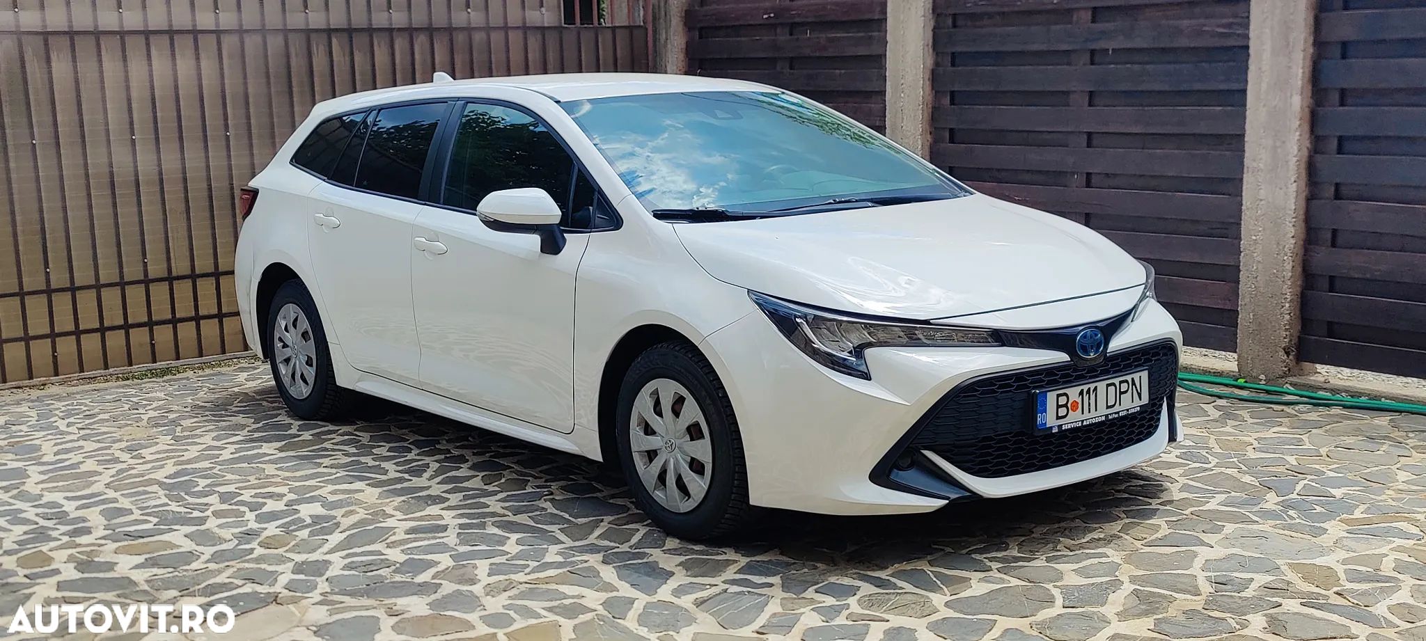 Toyota Corolla 1.8 HSD Business - 1