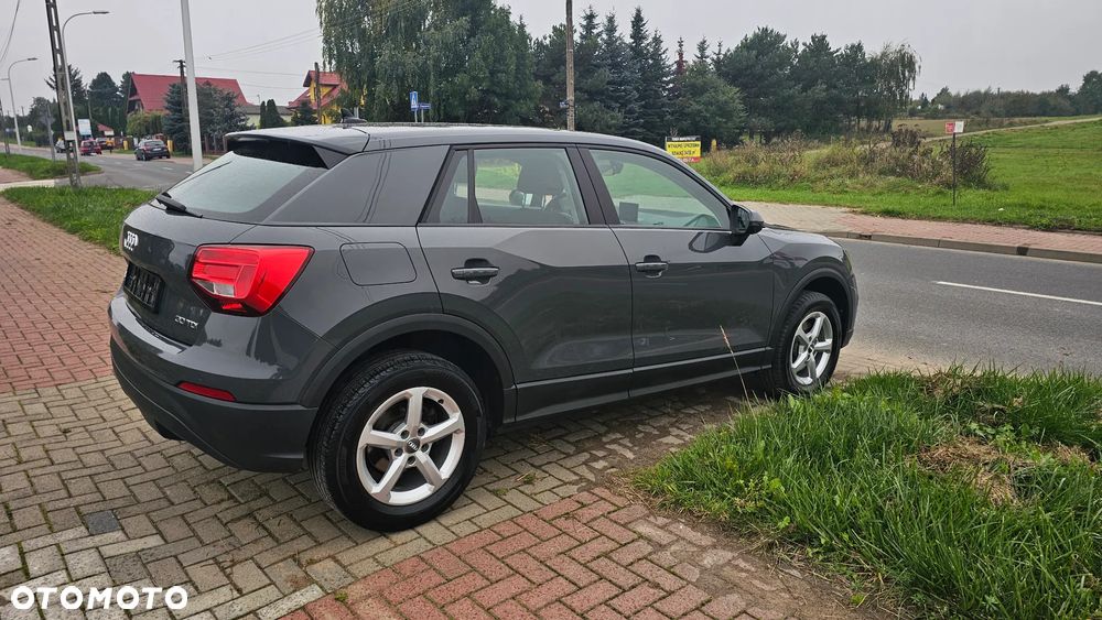 Audi Q2 30 TDI sport - 30