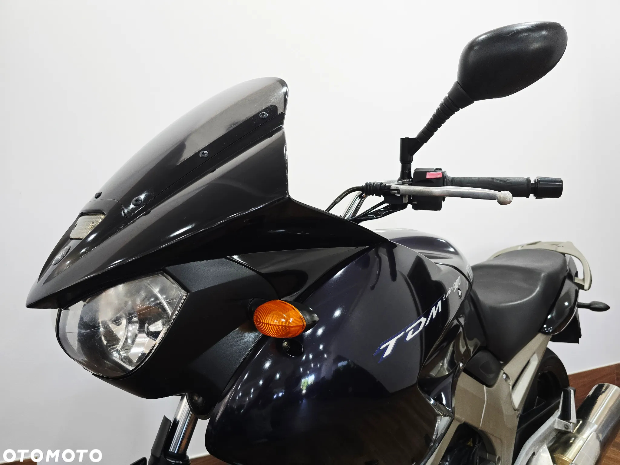 Yamaha TDM - 18