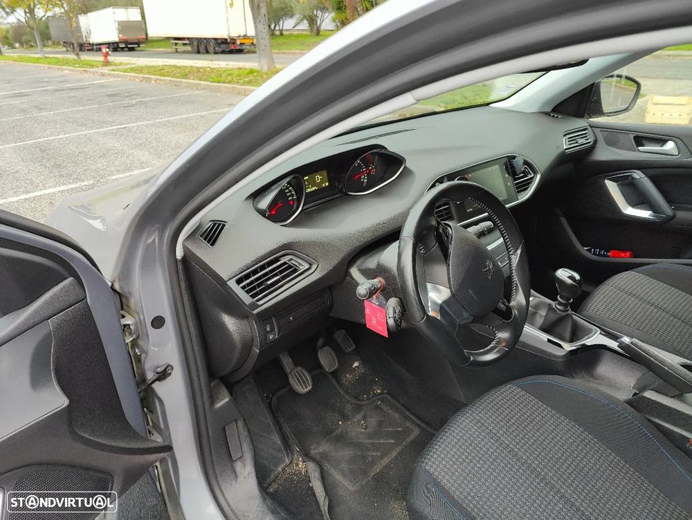 Peugeot 308 1.5 BlueHDi Active Pack - 3