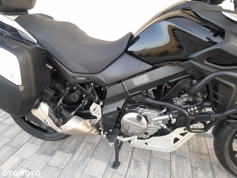 Suzuki V-STROM - 13