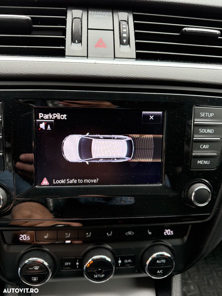 Skoda Octavia 1.6 TDI DPF Ambition - 11