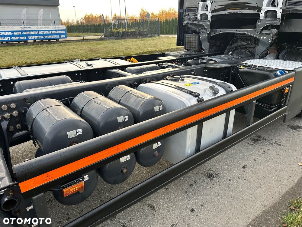 Scania S450 6x2 Rama Rozstaw 5m Poduszki przód Bogata Opcja Laweta BDF - 21