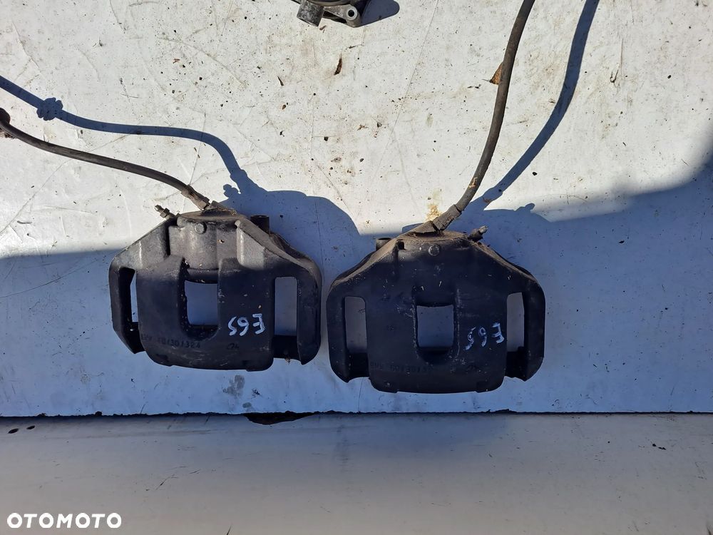 ZACISK HAMULCA LEWY PRAWY PRZÓD BMW 7 E65 735I 3.6 - 1