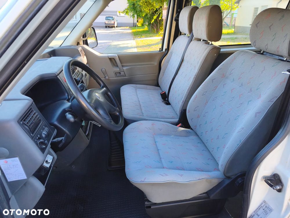 Volkswagen Transporter - 14