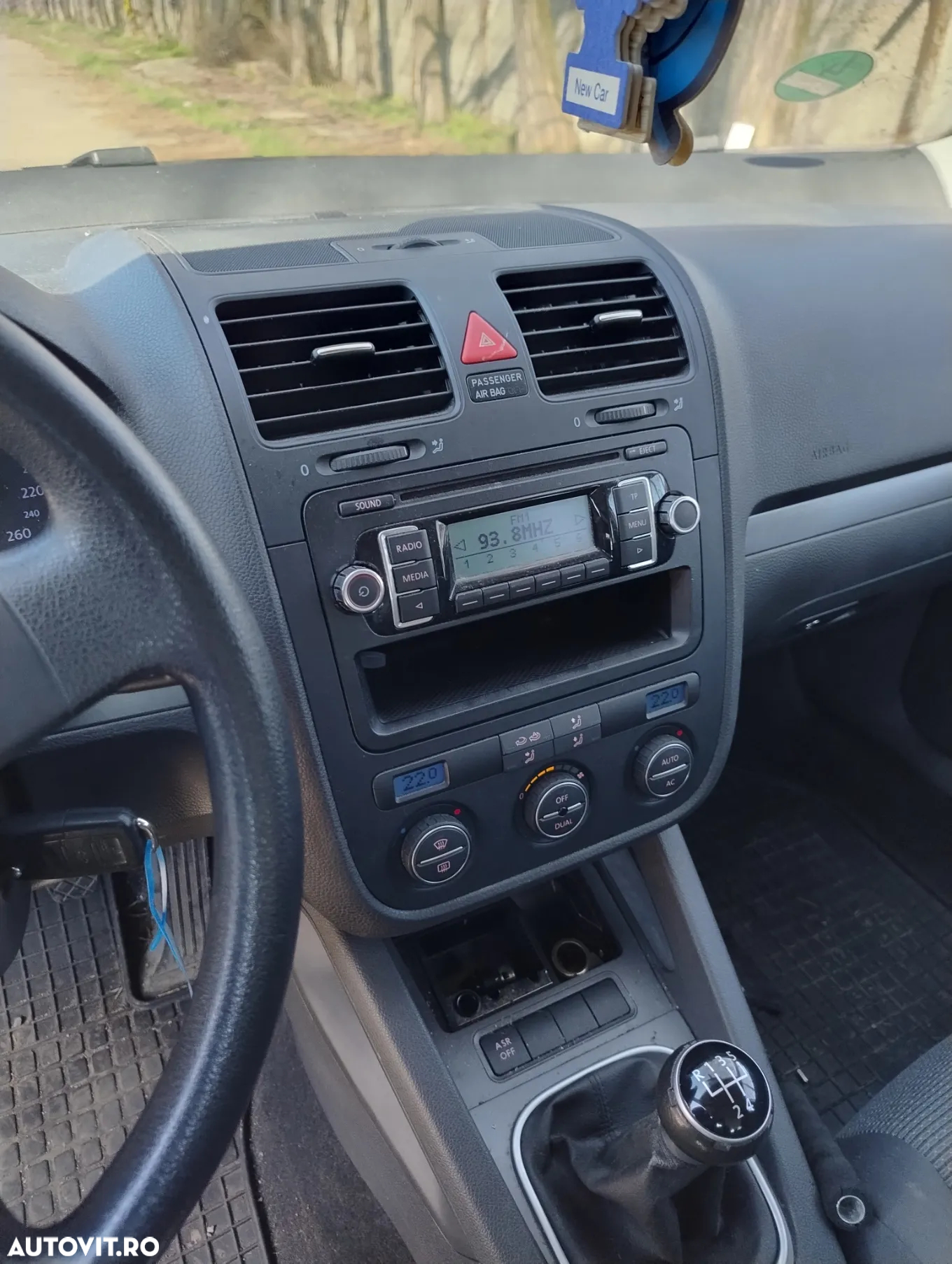 Volkswagen Golf 1.6 Comfortline - 9