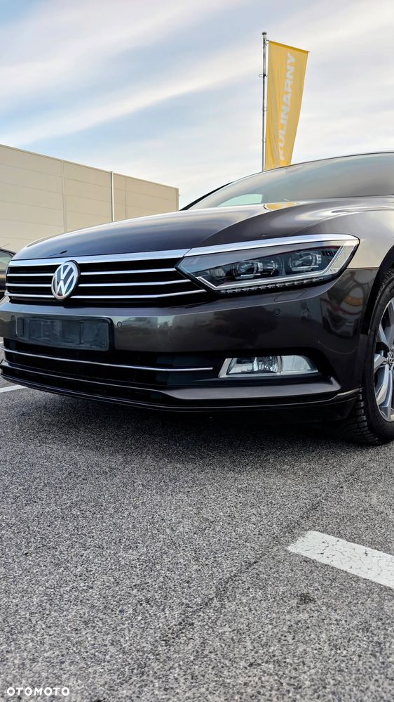 Volkswagen Passat 2.0 TDI BMT Comfortline DSG - 25