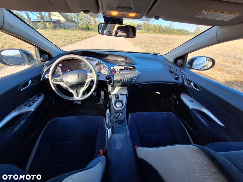 Honda Civic 1.8i-VTEC Comfort - 10