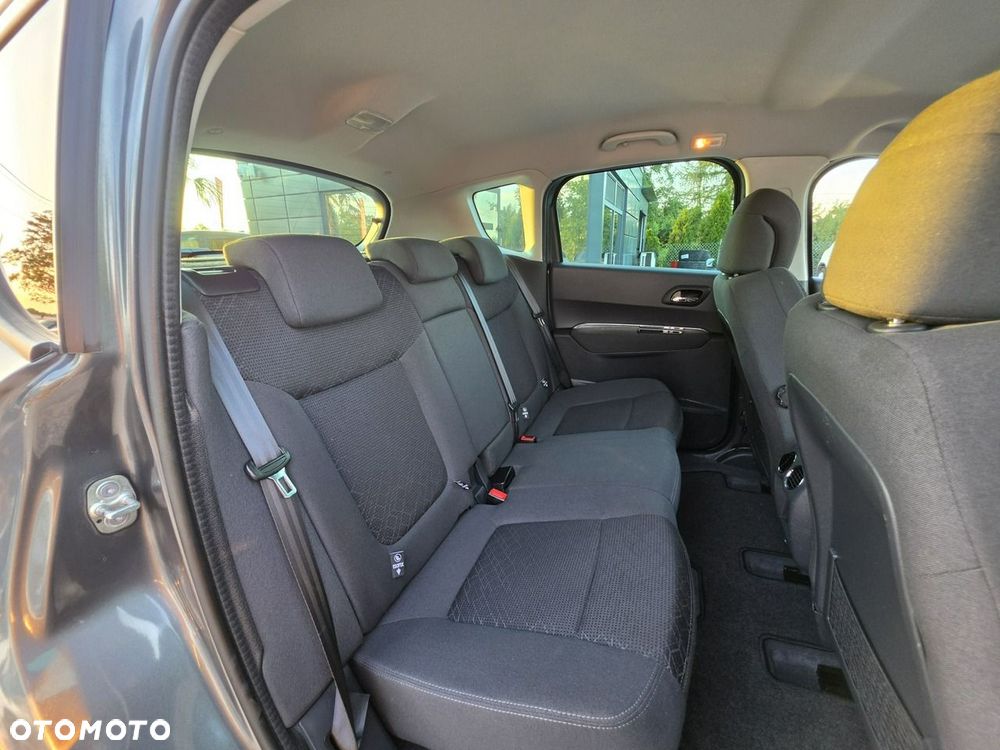 Peugeot 3008 - 31