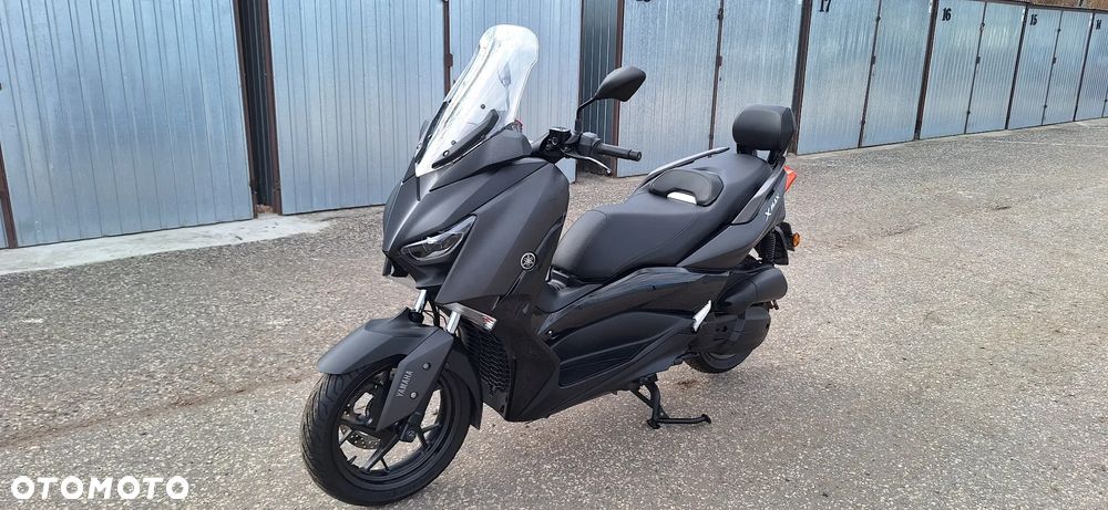 Yamaha X-max - 1