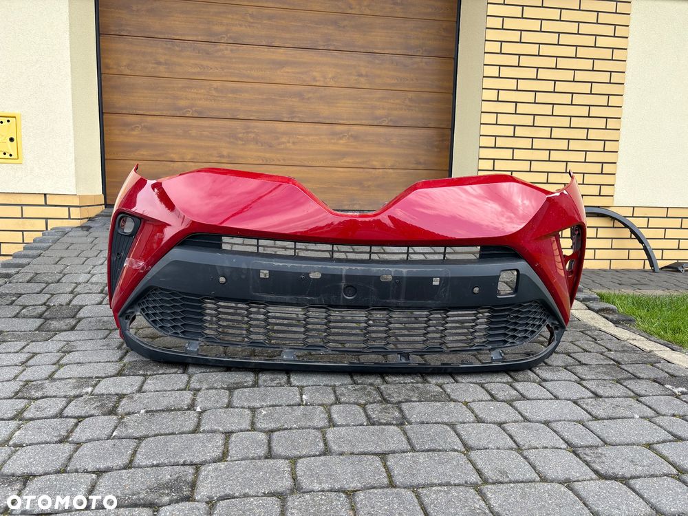 Zderzak przedni Toyota CHR od 2019 r. - 1