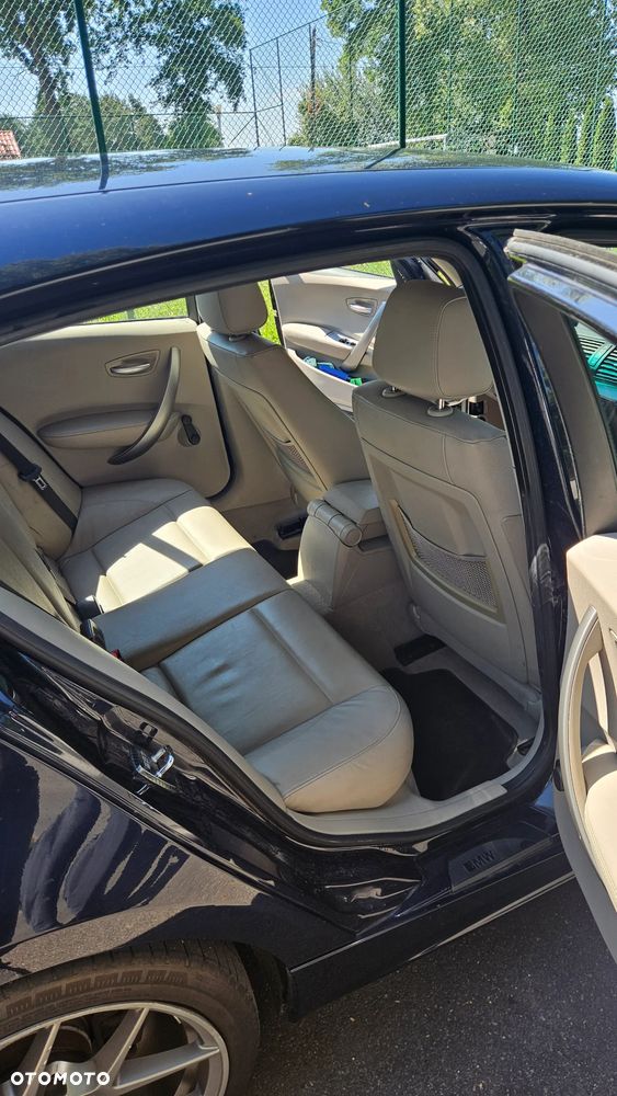 BMW Seria 1 - 15