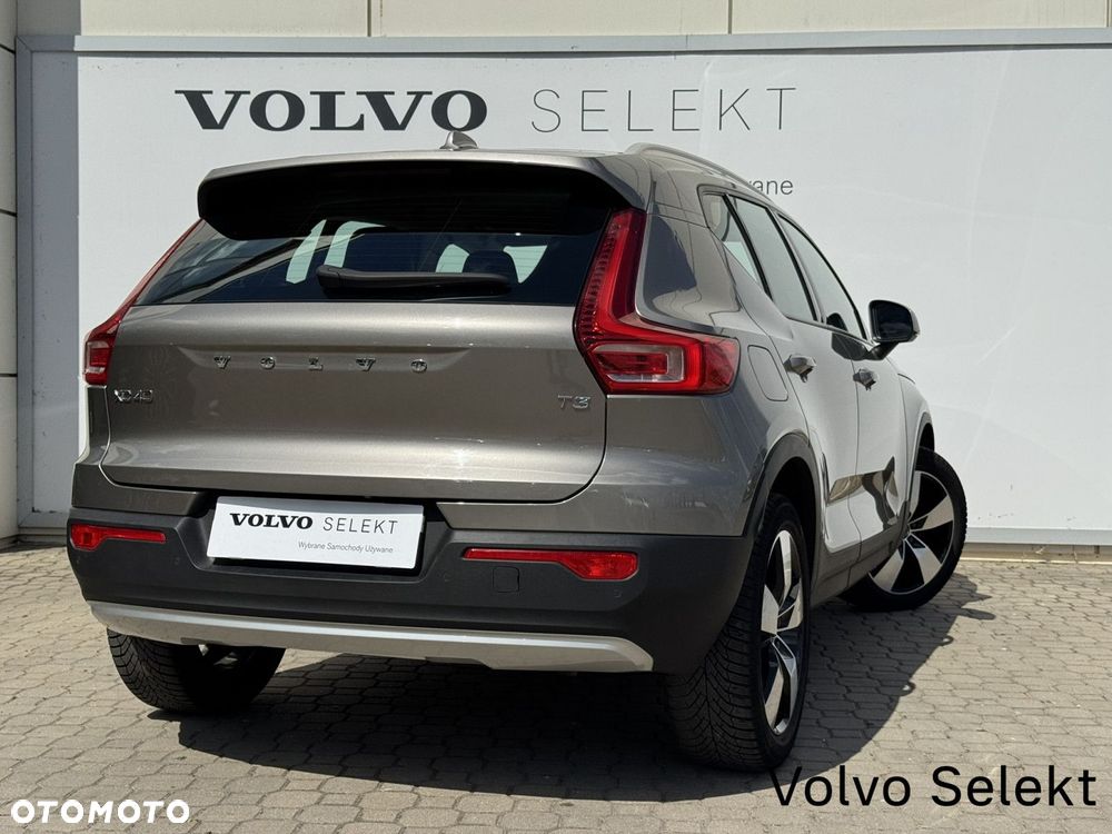 Volvo XC 40 T3 Momentum Pro - 10