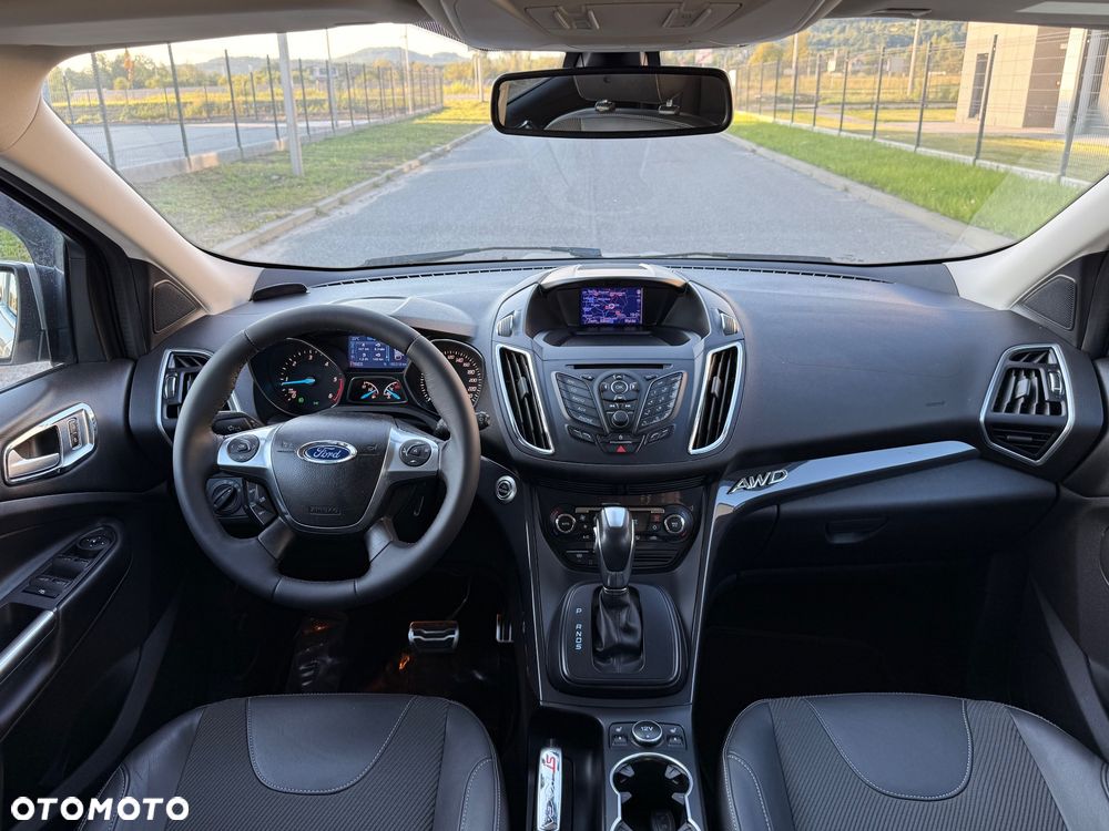 Ford Kuga 2.0 TDCi 4WD Titanium - 22