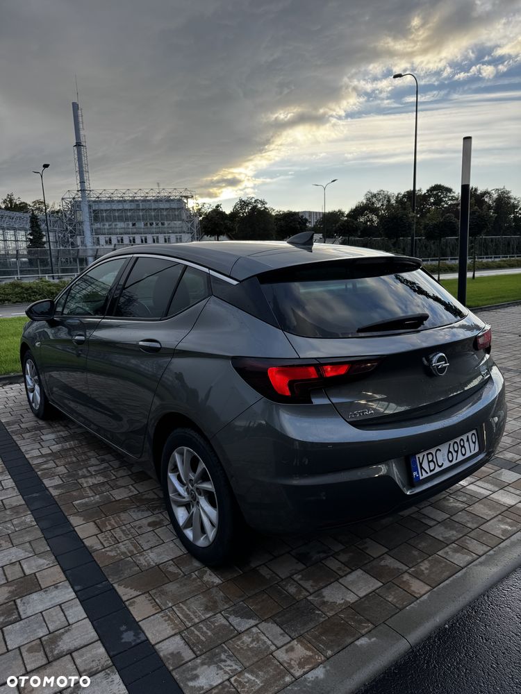 Opel Astra 1.6 CDTI Essentia - 4