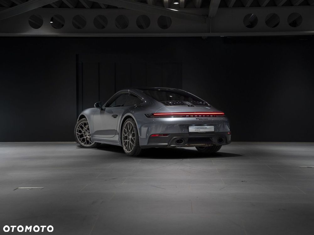 Porsche 911 Carrera PDK - 3