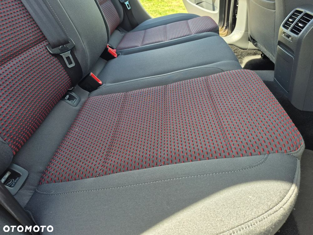 Volkswagen Golf 2.0 FSI Speed - 28