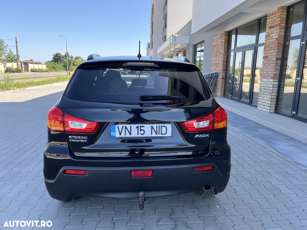 Mitsubishi ASX 1.8 DI-D 4WD Instyle - 12