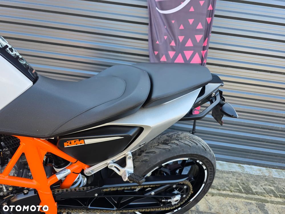 KTM Duke - 20