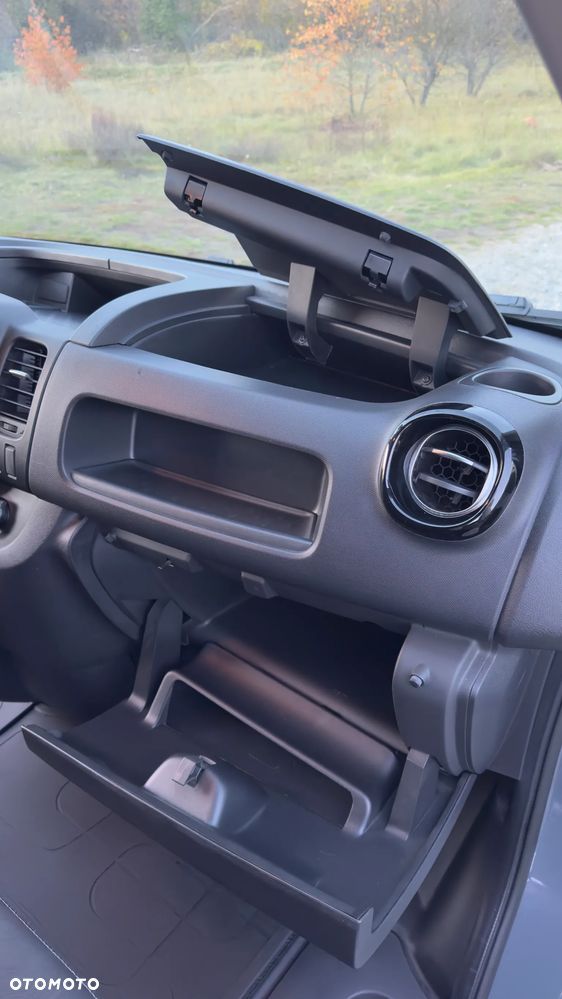 Renault Trafic III - 28
