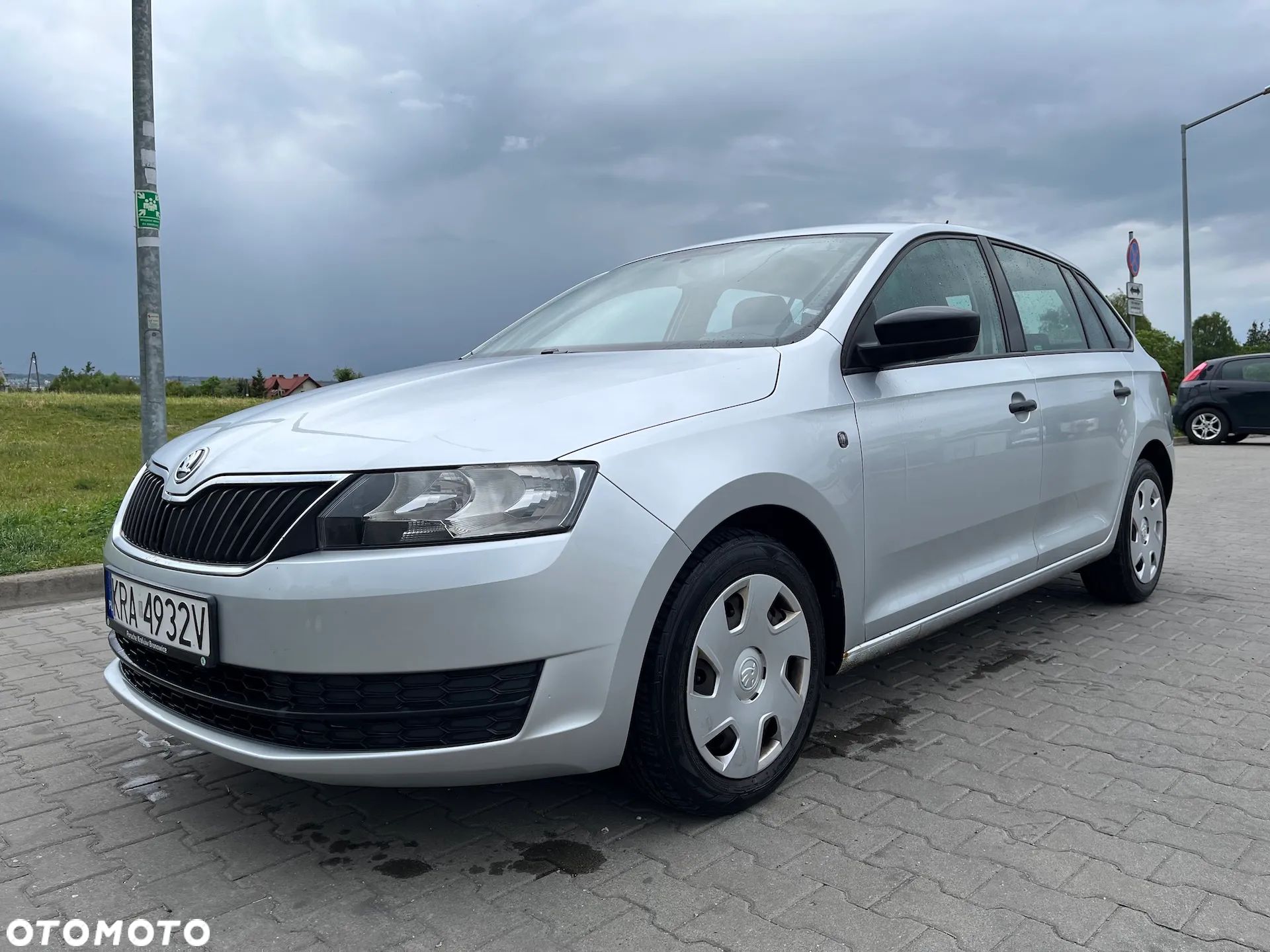 Skoda RAPID 1.2 Active - 1