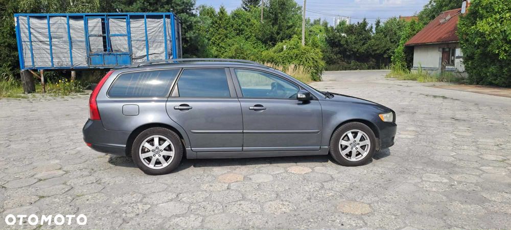 Volvo V50 - 4