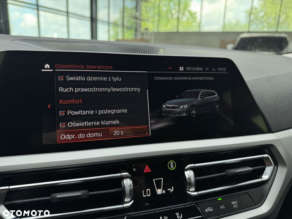 BMW Seria 3 318d - 35