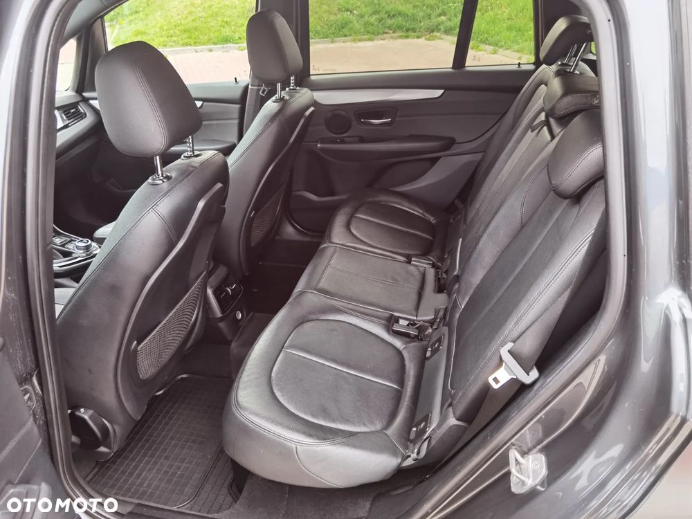 BMW Seria 2 218d Advantage - 18