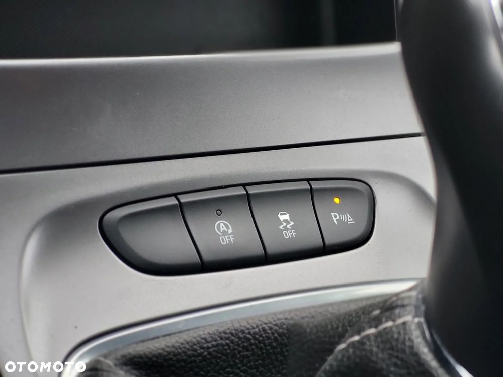 Opel Astra 1.0 T Enjoy S&S - 15