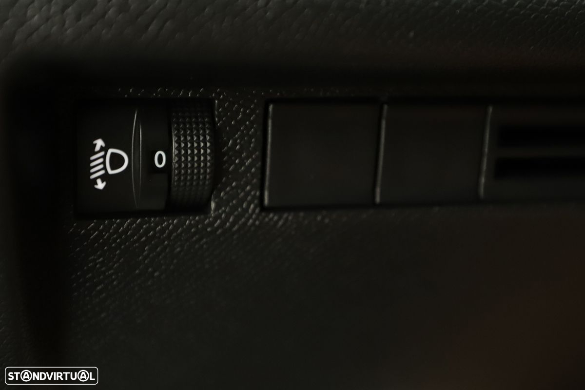 Citroën C4 1.2 PureTech Plus EAT8 - 18