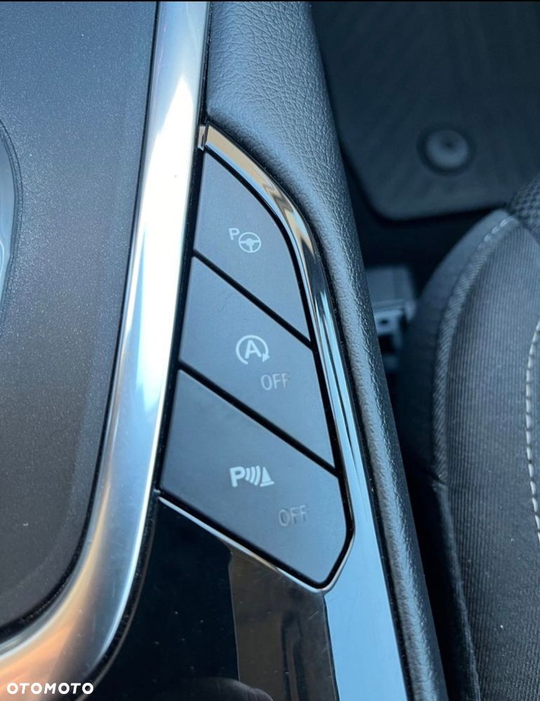 Ford S-Max 2.0 EcoBlue Titanium - 20