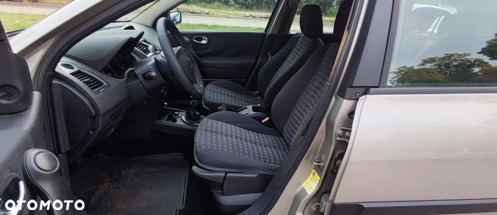 Renault Megane II 1.5 dCi Alize - 12