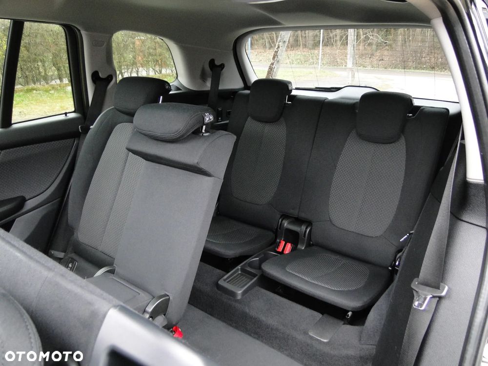 BMW Seria 2 218d Sport-Aut Luxury Line - 19