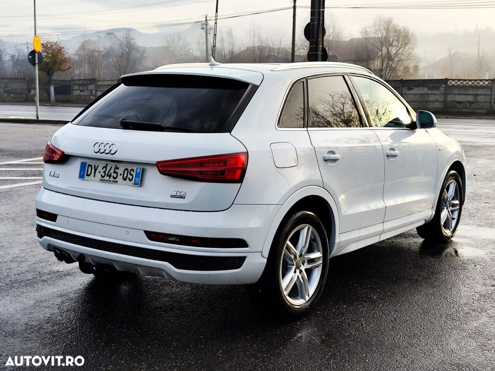 Audi Q3 2.0 TDI Quattro Stronic Sport - 3