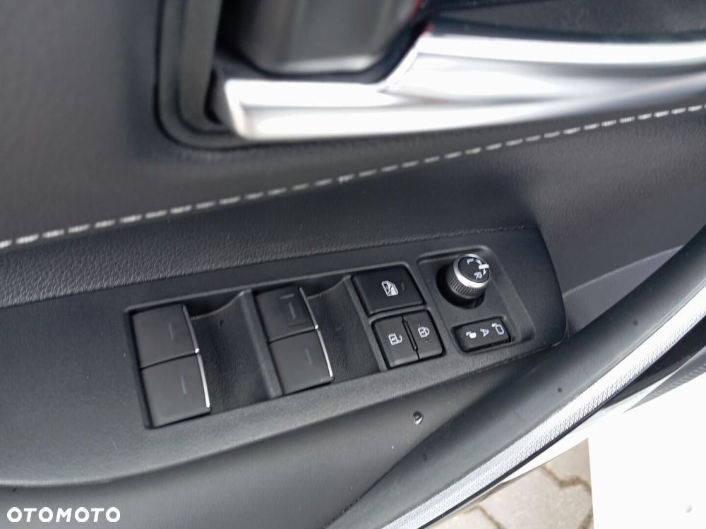 Toyota Corolla 2.0 Hybrid Executive - 13