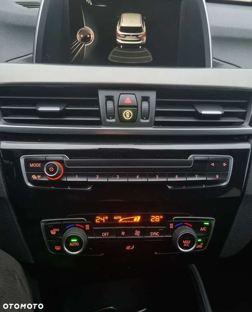 BMW X1 sDrive18d xLine - 21