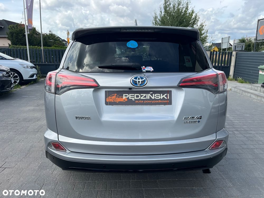Toyota RAV4 - 5
