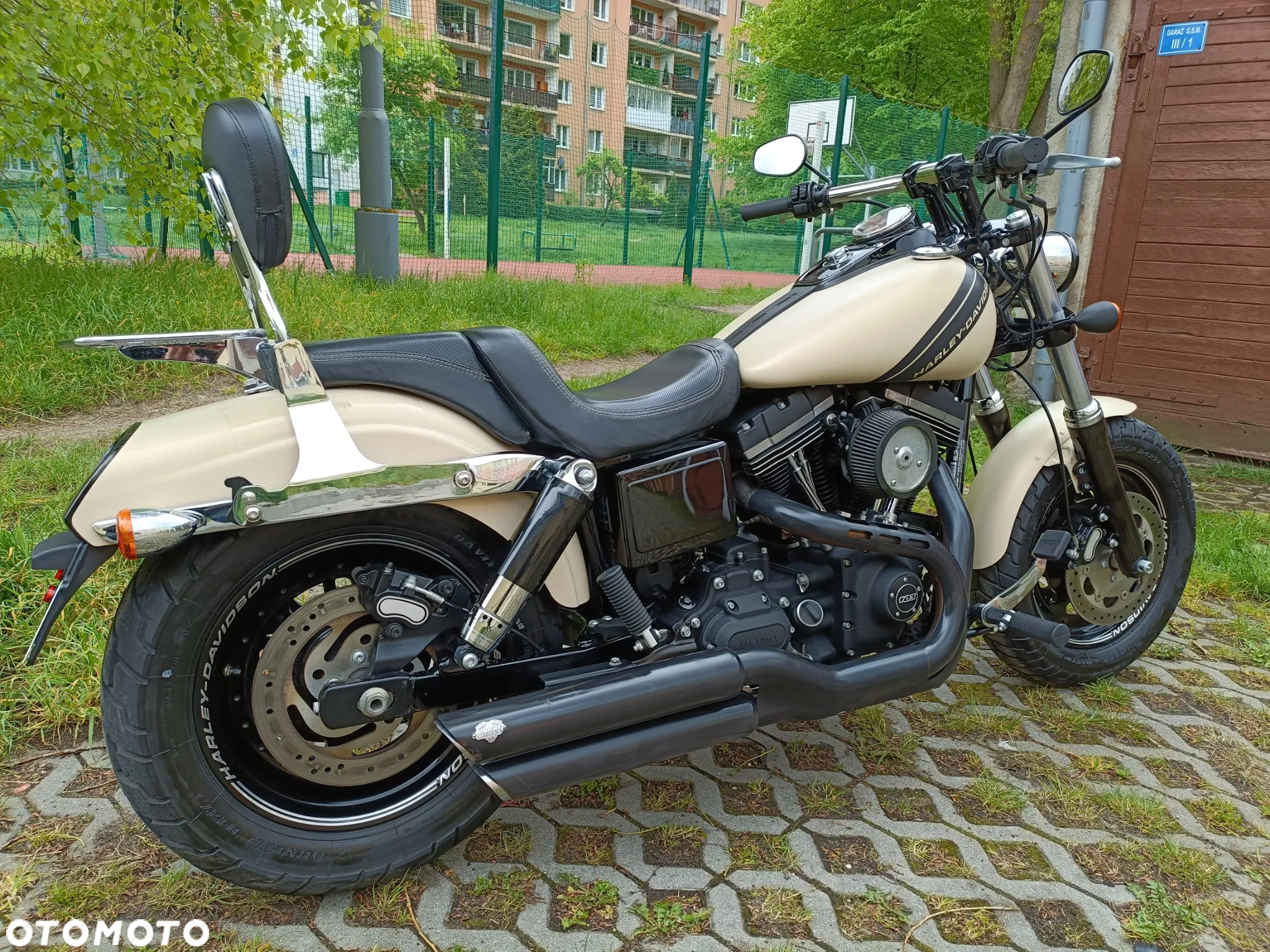 Harley-Davidson Dyna Fat Bob - 4