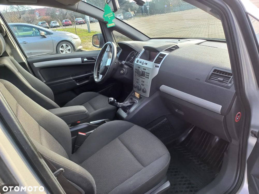 Opel Zafira 1.7 CDTI - 7
